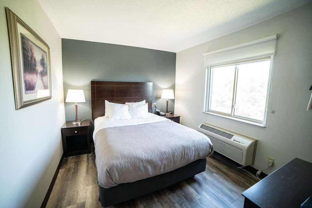 Quality Inn & Suites Watertown Near Prairie Lakes Ice Arena Pokój zdjęcie